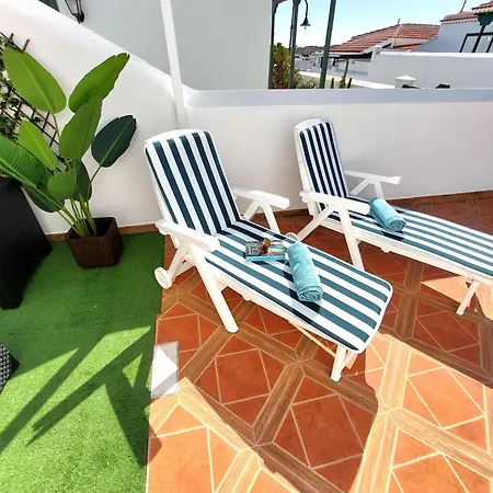 Mucha Vida Abades (Tenerife)