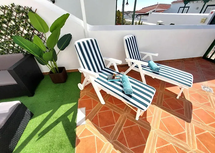 Mucha Vida Abades (Tenerife)